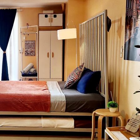 Spacious Cozy Suite At The Venice Mall With Free Parking And Washing Machine (Adults Only) Taguig Kültér fotó