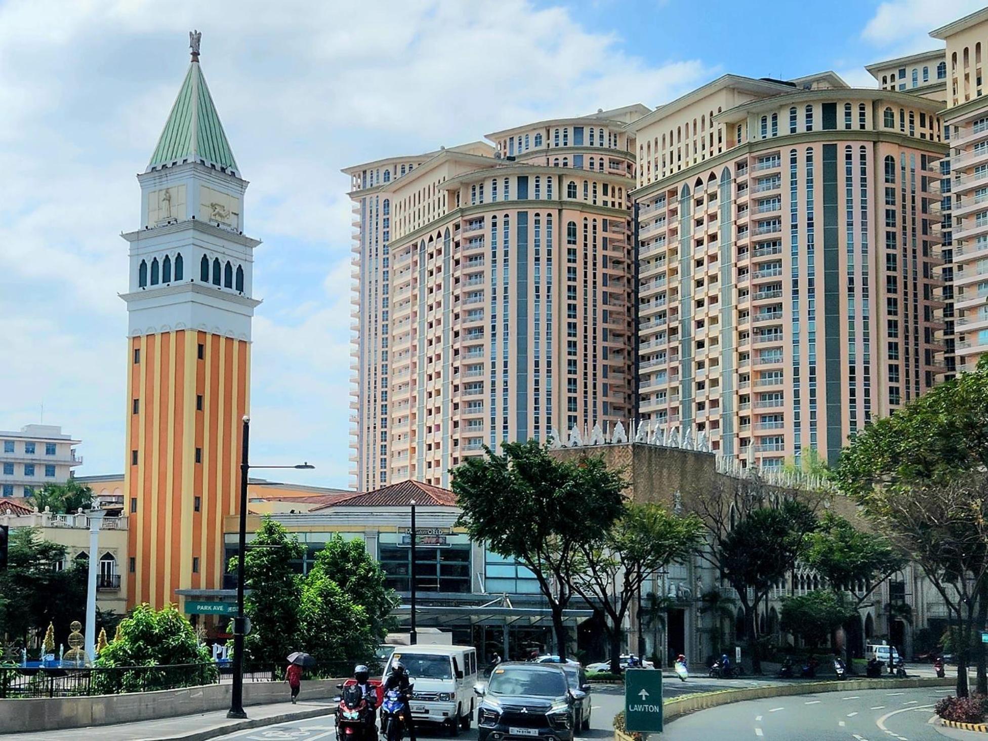 Spacious Cozy Suite At The Venice Mall With Free Parking And Washing Machine (Adults Only) Taguig Kültér fotó