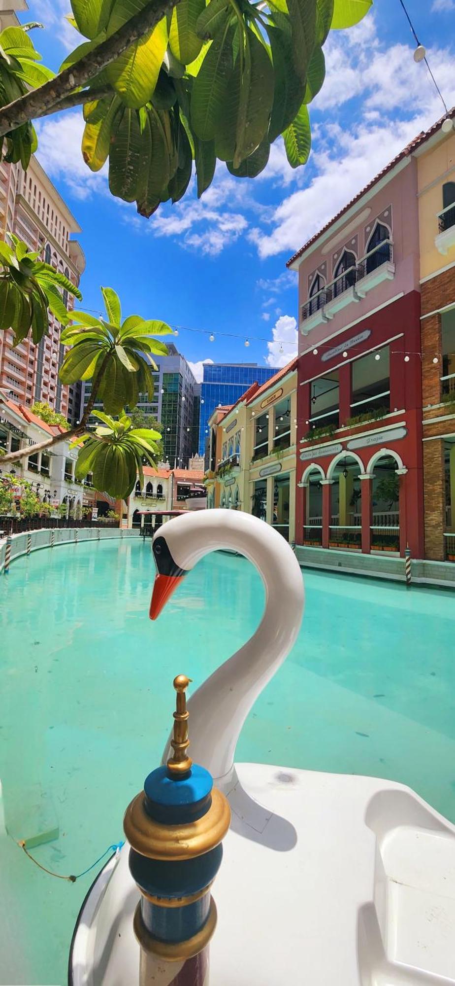 Spacious Cozy Suite At The Venice Mall With Free Parking And Washing Machine (Adults Only) Taguig Kültér fotó