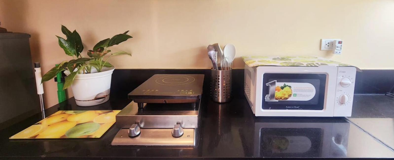 Spacious Cozy Suite At The Venice Mall With Free Parking And Washing Machine (Adults Only) Taguig Kültér fotó